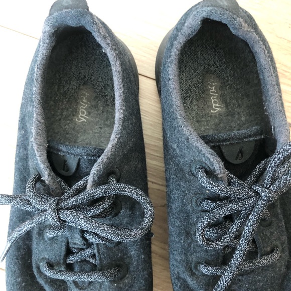 Allbirds Women's Wool Runners Sneakers in Natural Black, Size 10 - Picture 8 of 11